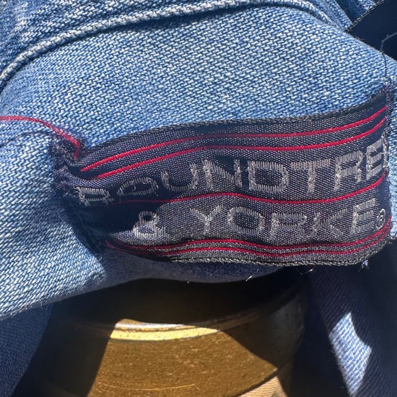 Denim and Jean - Picture 5 of 11